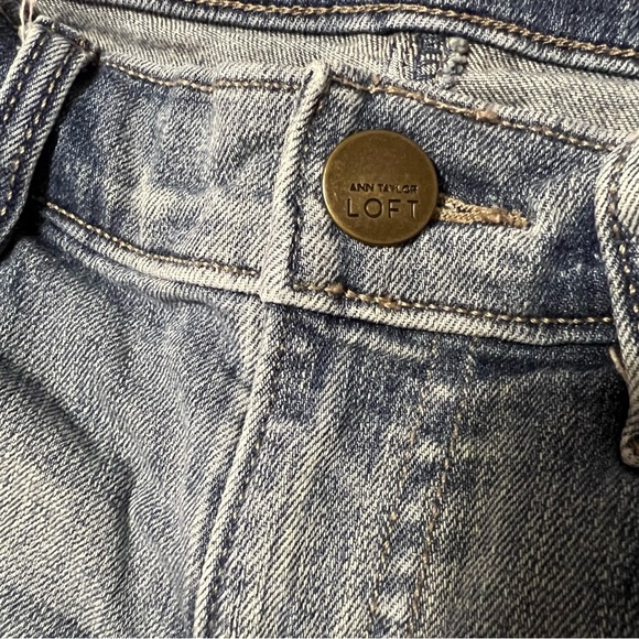 Ann Taylor denim shorts - Picture 5 of 6